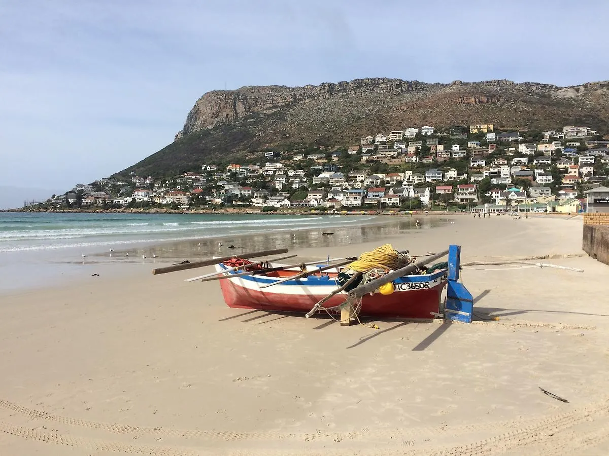 Leo'S Den Bed & Breakfast Fish Hoek